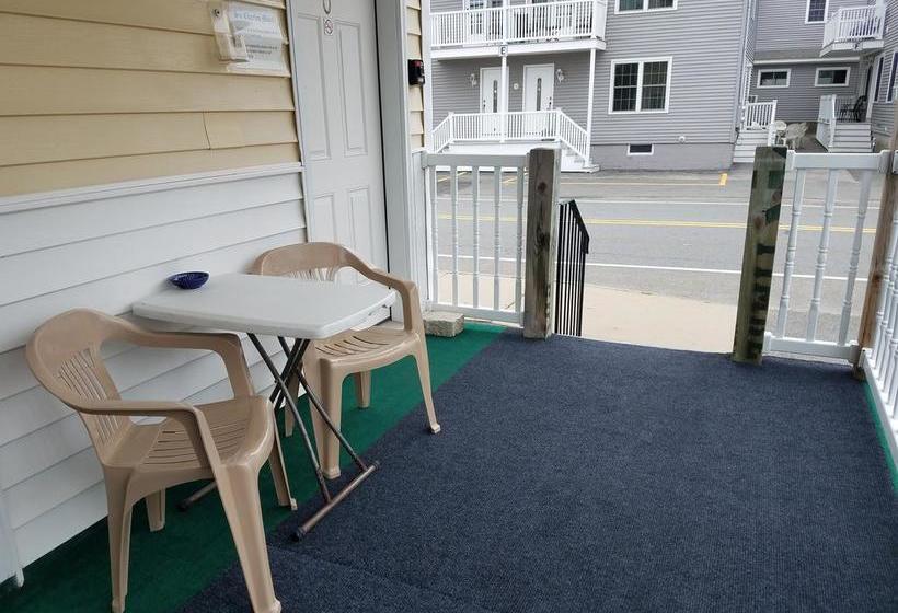 Sir Charles Motel  | Old Orchard Beach | Maine | United States 20