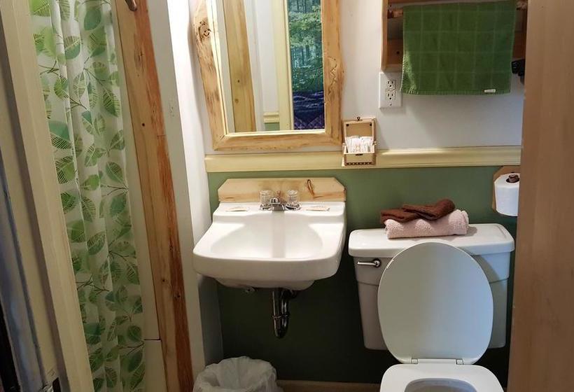 Motel Bear Cove Inn  | St. Ignace | Michigan | United States 13