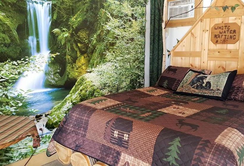 Motel Bear Cove Inn  | St. Ignace | Michigan | United States 14