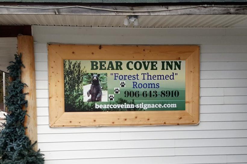 Motel Bear Cove Inn  | St. Ignace | Michigan | United States 2