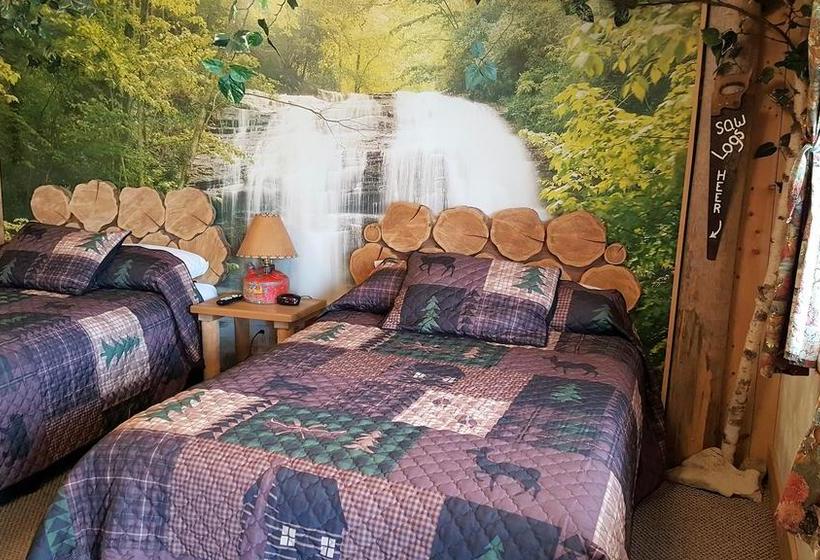 Motel Bear Cove Inn  | St. Ignace | Michigan | United States 20