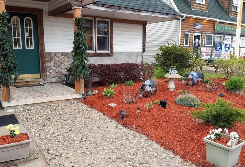 Motel Bear Cove Inn  | St. Ignace | Michigan | United States 5