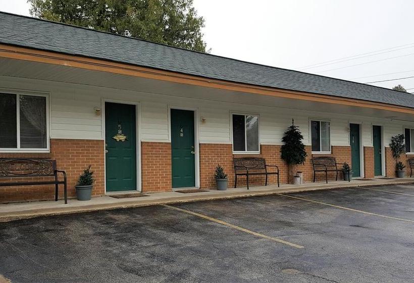 Motel Bear Cove Inn  | St. Ignace | Michigan | United States 6