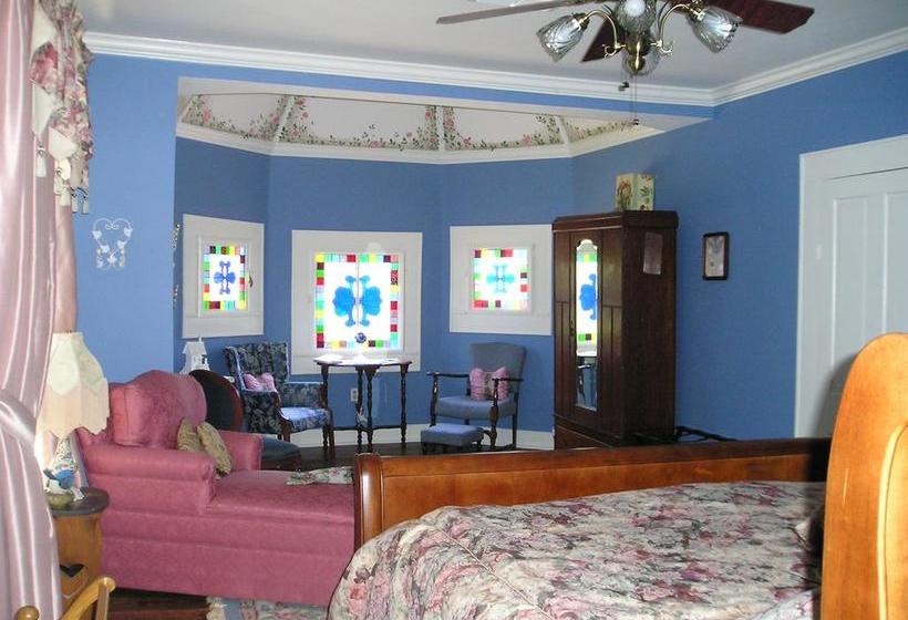 Benefield House Bed & Breakfast  | Jefferson | Texas | United States 7