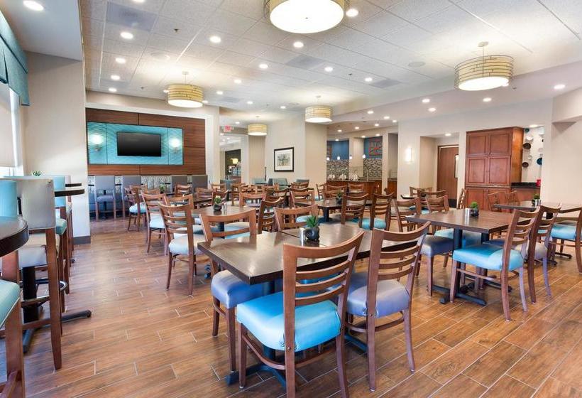 Hotel Drury Inn & Suites Burlington  | Burlington | North Carolina | United States 8