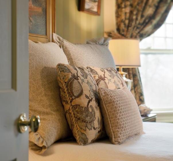 Bed and Breakfast Ivy Lodge  | Newport | Rhode Island | United States 15