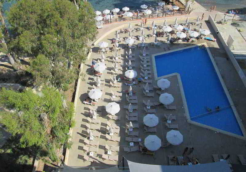 Crusader Beach Sunhotel  | Limassol | Limassol District | Cyprus 4