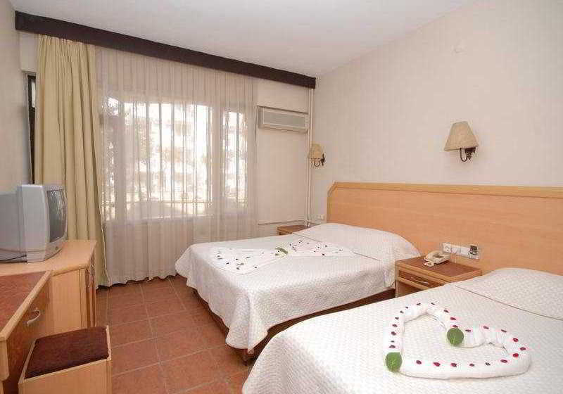 Buyuk Berk Oteli  | Ayvalik | Balikesir | Turkey 5