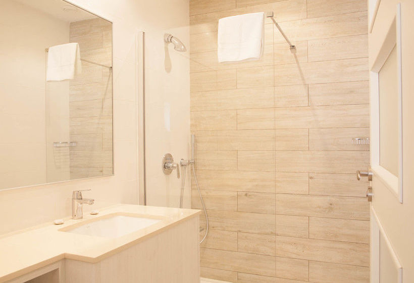 Hotel Coastline  | St. Paul's Bay | Malta | Europe 1