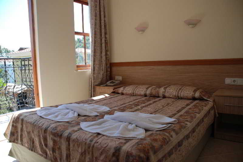 Hôtel Akdeniz Beach 