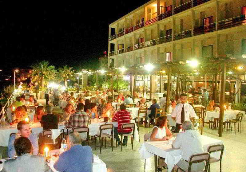 Denizkizi Royal Hotel  | Kyrenia | Kyrenia | Cyprus 4