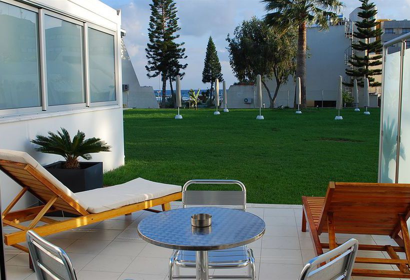 Frixos Suites Hotel Apartments  | Larnaca | Larnaca | Cyprus 14