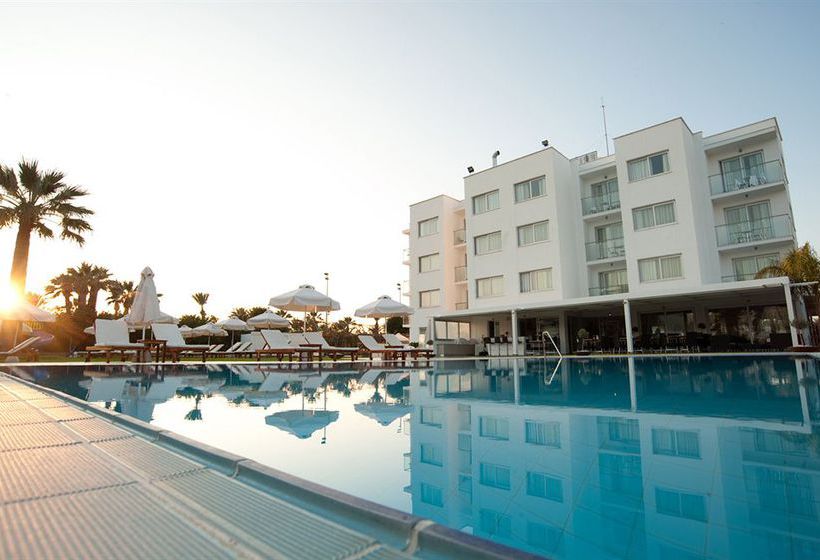 Frixos Suites Hotel Apartments  | Larnaca | Larnaca | Cyprus 6