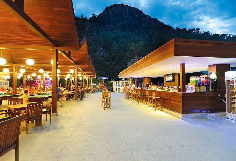 Hotel Julian Forest Suites 