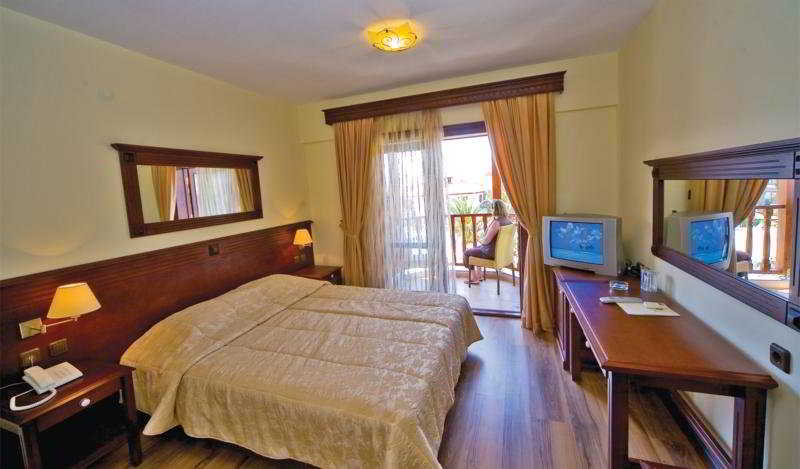 Yucelen Hotel Gokova  | Akyaka | Mugla | Turkey 7
