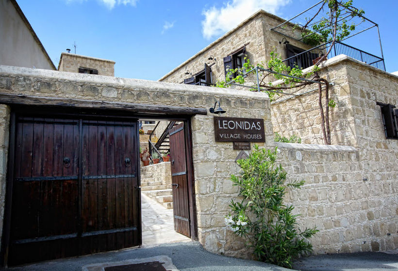 Leonidas Village Houses  | Goudhi | Paphos | Cyprus 7