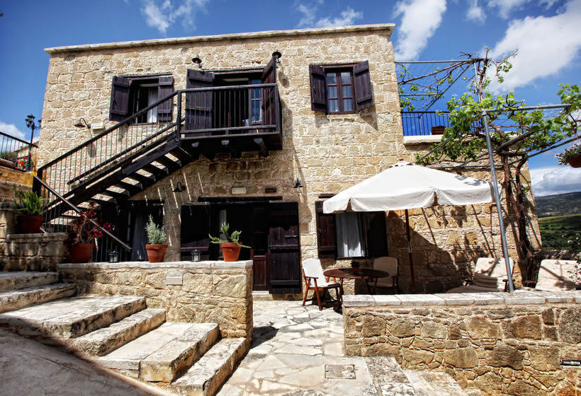 Leonidas Village Houses  | Goudhi | Paphos | Cyprus 8
