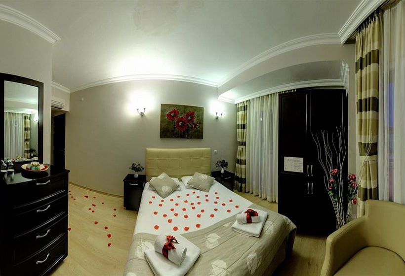 Marine House Hotel  | Buyukada | Istanbul | Turchia 3