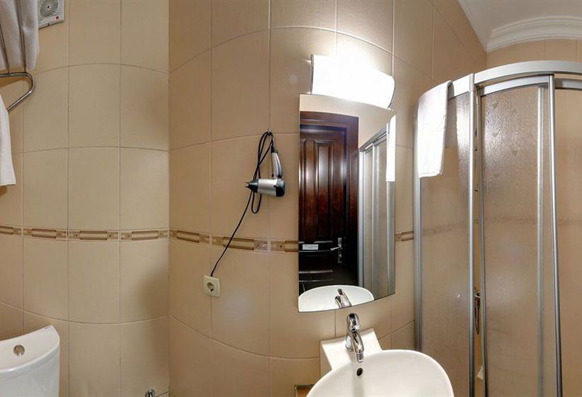 Marine House Hotel  | Buyukada | Istanbul | Turchia 8