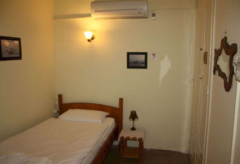 Istanbul Pansiyon  | Ayvalik | Balikesir | Turkey 12