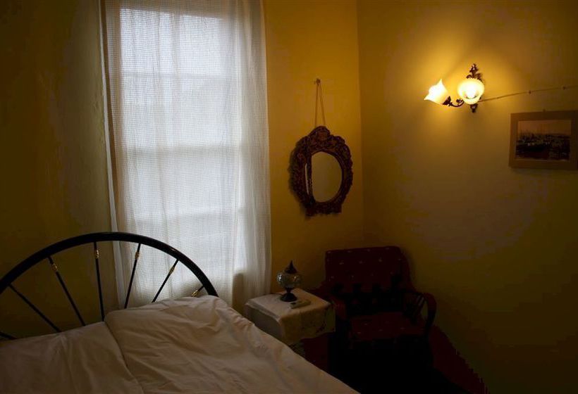 Istanbul Pansiyon  | Ayvalik | Balikesir | Turkey 14