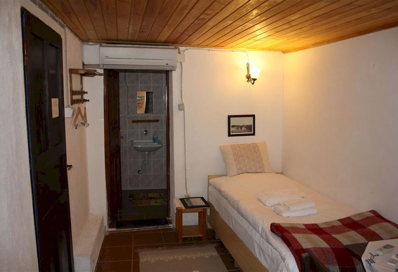 Istanbul Pansiyon  | Ayvalik | Balikesir | Turkey 19