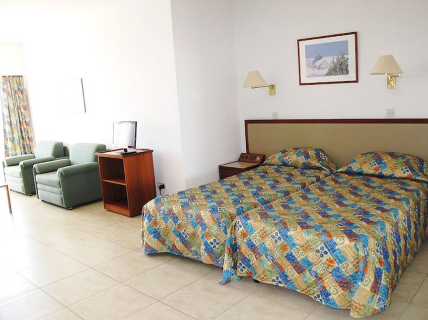 Sun Hall Beach Hotel Apartaments  | Larnaca | Larnaca | Cyprus 3