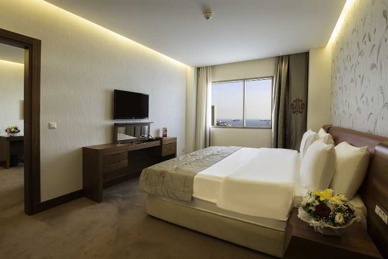 Hotel Ramada & Suites Istanbul Atakoy  | Istanbul | Istanbul | Turkey 8