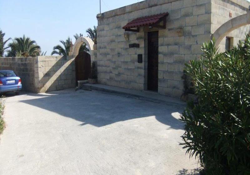 Rural Hotel Dar Haniena Farm House  | Xaghra | Malta | Europe 1