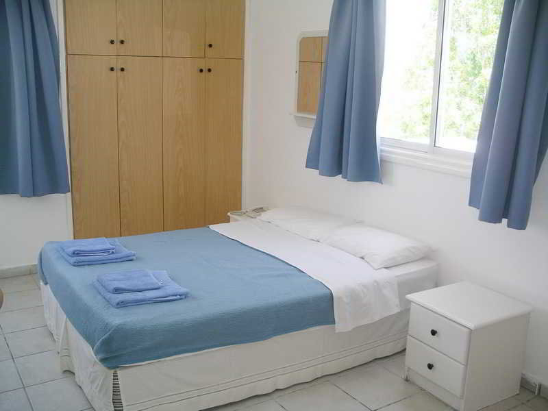 Renos Hotel Apts  | Polis | Paphos | Cyprus 11