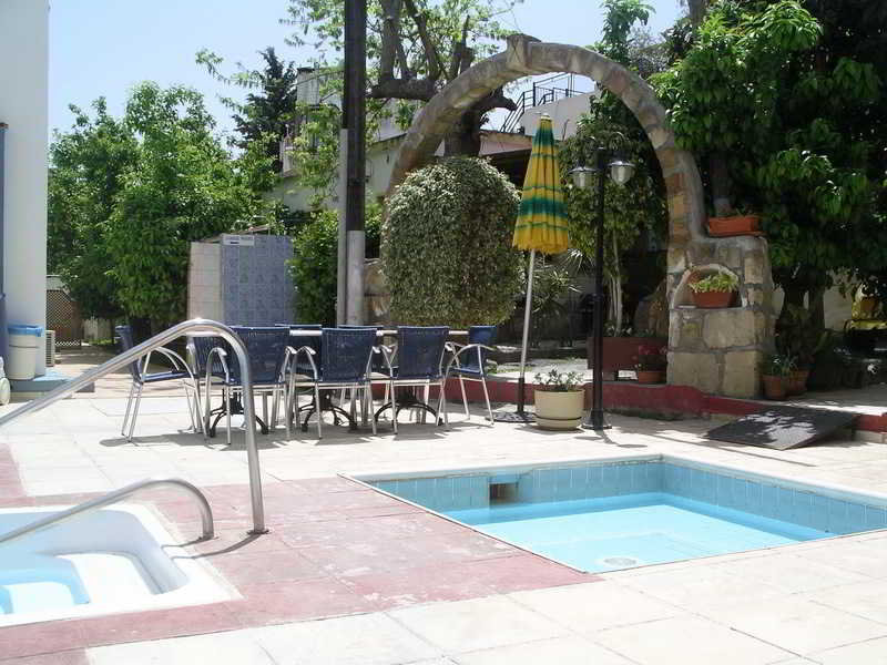 Renos Hotel Apts  | Polis | Paphos | Cyprus 2