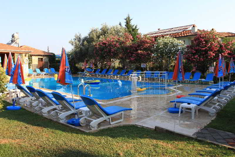 Gorkem Hotel & Apartments 