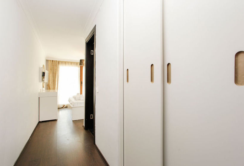 Hotel Kumsal Butik  | Buyukada | Istanbul | Turkey 13