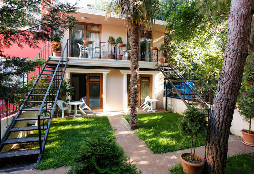 Hotel Kumsal Butik  | Buyukada | Istanbul | Turkey 9