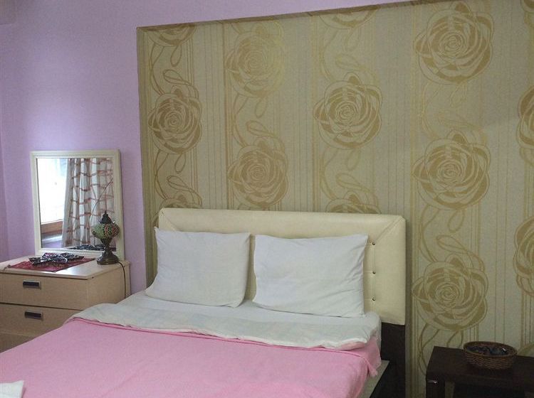 Caravan Palace Apart  | Istanbul | Istanbul | Turkey 20