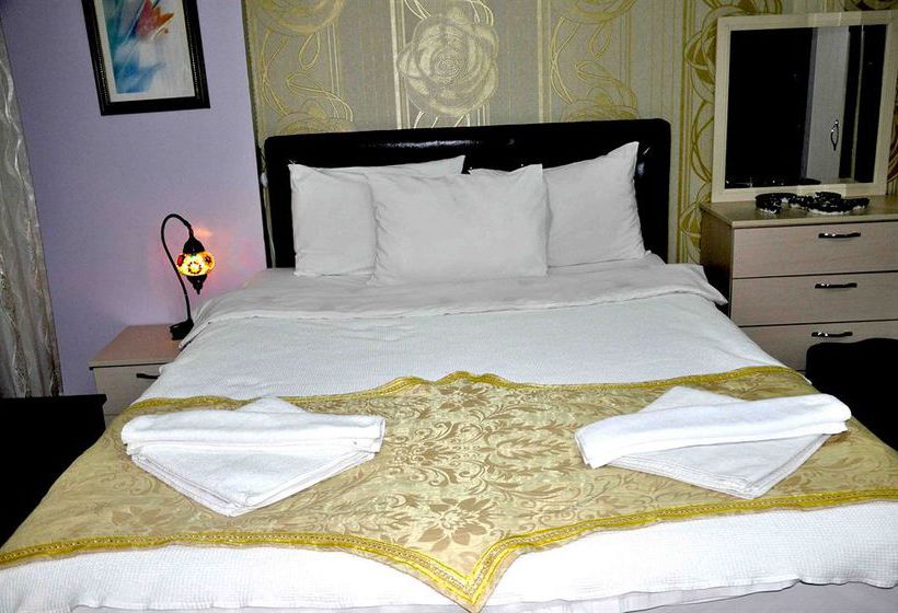 Caravan Palace Apart  | Istanbul | Istanbul | Turkey 5