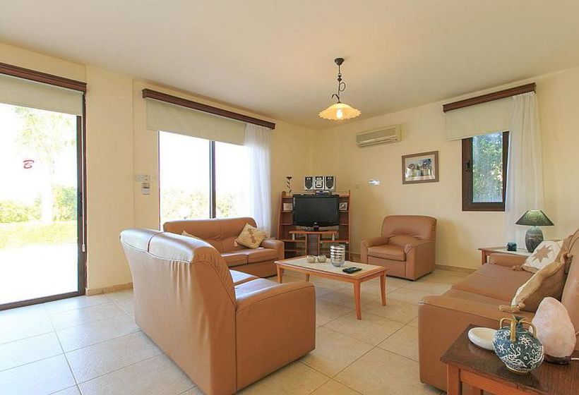 Bougainvillea  | Polis | Paphos | Cyprus 14