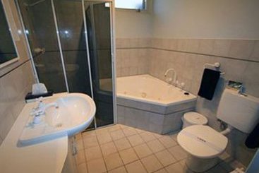 Hotel Comfort Inn Anzac Highway | Glenelg | South Australia | Australia 8