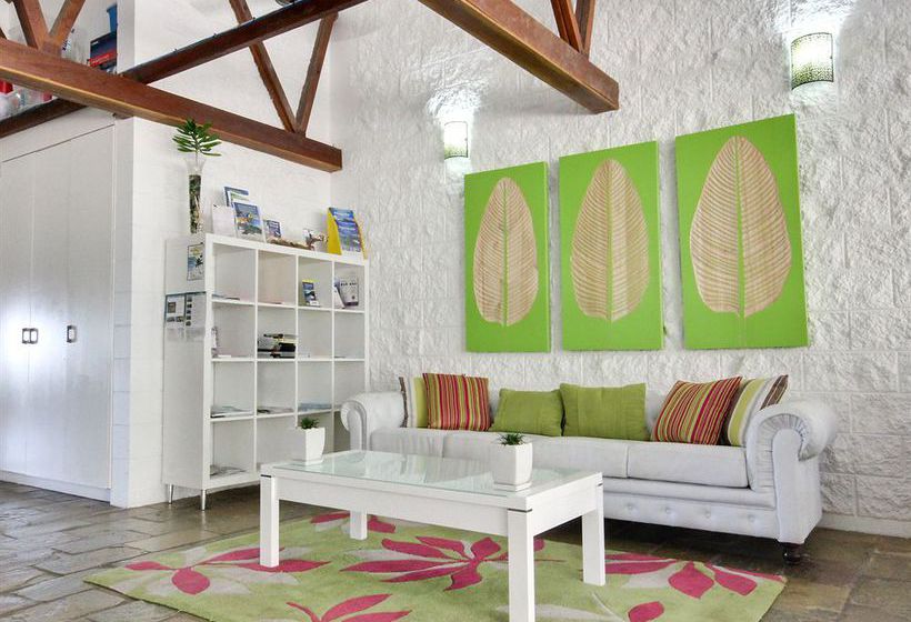 Hotel Colonial Palms Motor Inn Airlie Beach Queensland