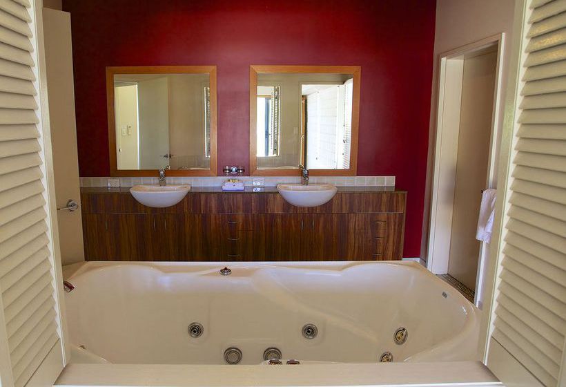 Resort Whitsunday Wanderers (palm Crt | Airlie Beach | Queensland | Australia 7