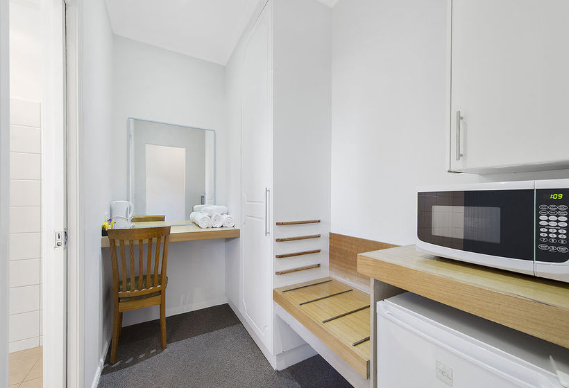 Hotel Comfort Inn The International Victoria