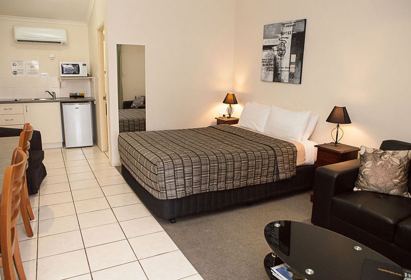 Motel Bw Caboolture Central Motor Inn | Caboolture | Queensland | Australia 7