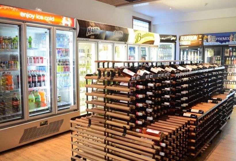 Comfort Hotel Acacia Court | Cairns | Queensland | Australia 13