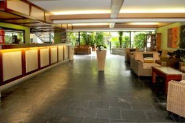 Bay Village Tropical Retreat & Apartments | Cairns | Queensland | Australia 13