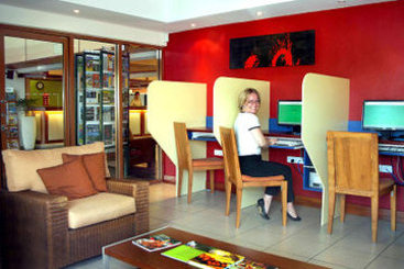 Bay Village Tropical Retreat & Apartments | Cairns | Queensland | Australia 16