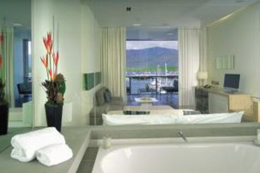 Shangri La Hotel The Marina | Cairns | Queensland | Australia 7