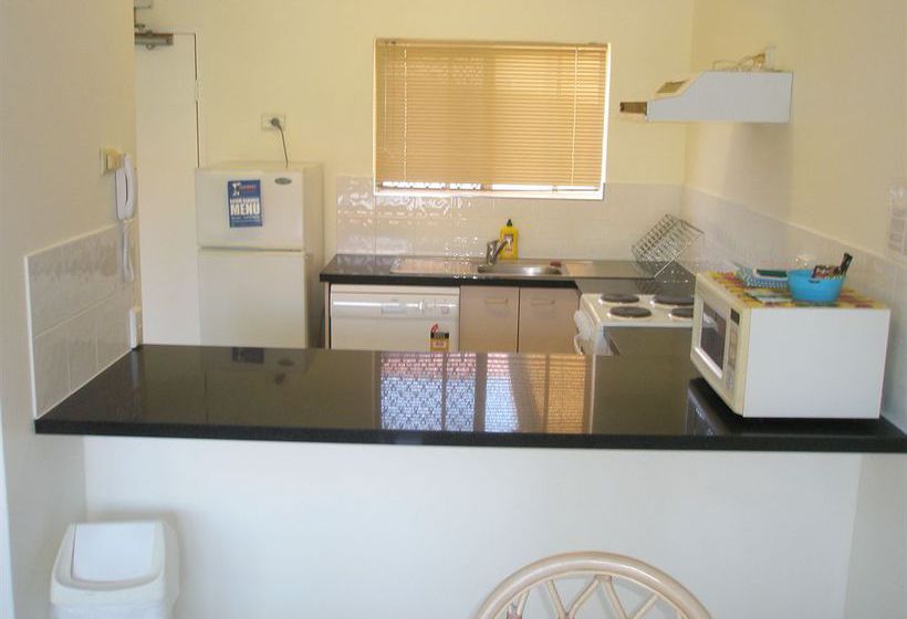 Tradewinds Mcleod Holiday Apartments | Cairns | Queensland | Australia 10