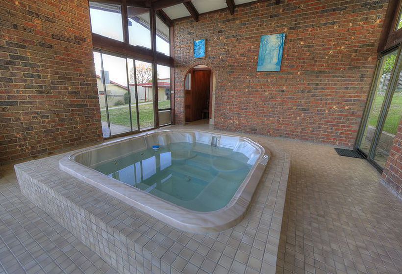 Hotel B.w Marlborough Motor Inn | Cooma | New South Wales | Australia 10