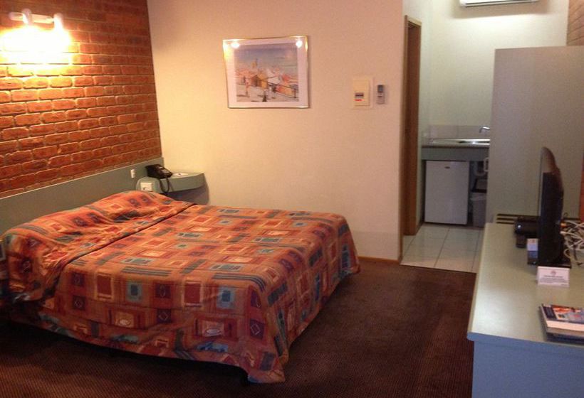 Hotel Footscray Motor Inn | Footscray | Victoria | Australia 8