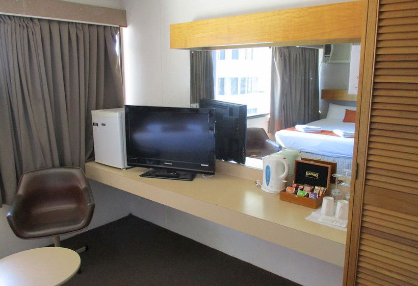 Flag Inn Gladstone Reef Motel | Gladstone | Queensland | Australia 12